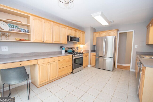 Building Photo - 103 Burnham Rise