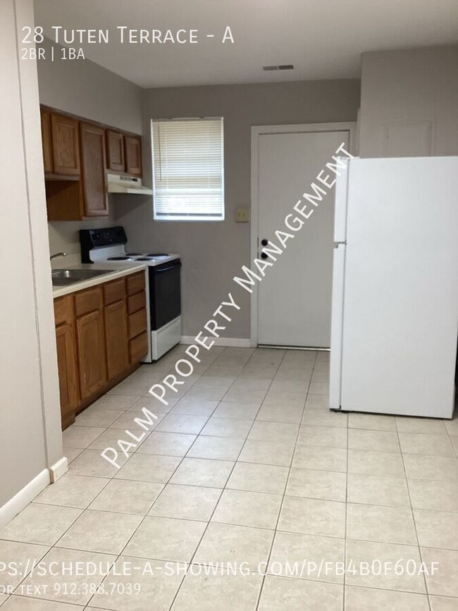 Updated 2 Bedroom, 1 Bathroom Duplex Apart... - 28 Tuten Cir Savannah ...