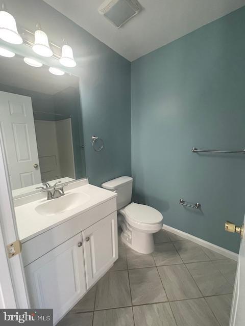 Building Photo - 25 Sir Thomas Ln