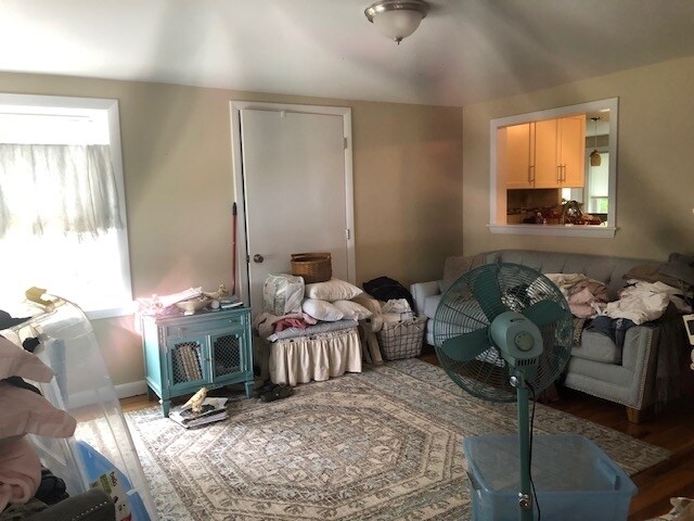 Building Photo - 243 Shore Dr