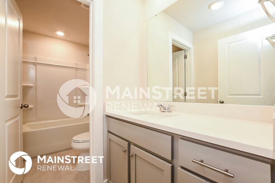 Building Photo - 333 Whiteheart Dr
