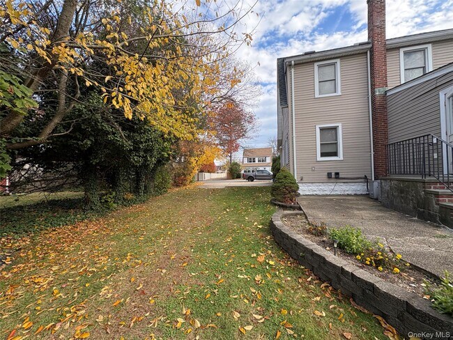 Building Photo - 3 Brookwood St