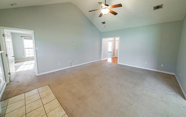 Building Photo - 8018 Silverado Dr
