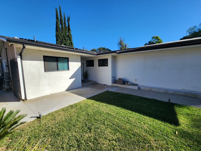 Building Photo - 17611 Los Alimos St