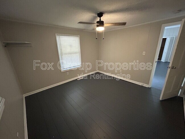 Building Photo - 579 Old Speedway Dr NW