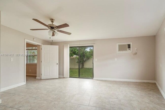 Building Photo - 8881 SW 21st St