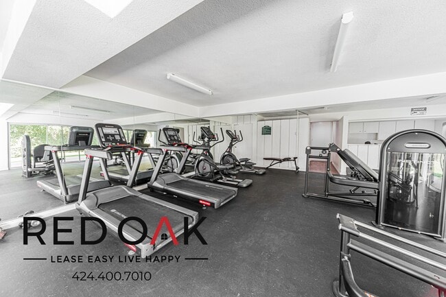 Building Photo - 3416 Manning Ave