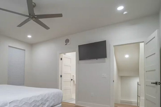 Building Photo - 10573 Jasper Ln