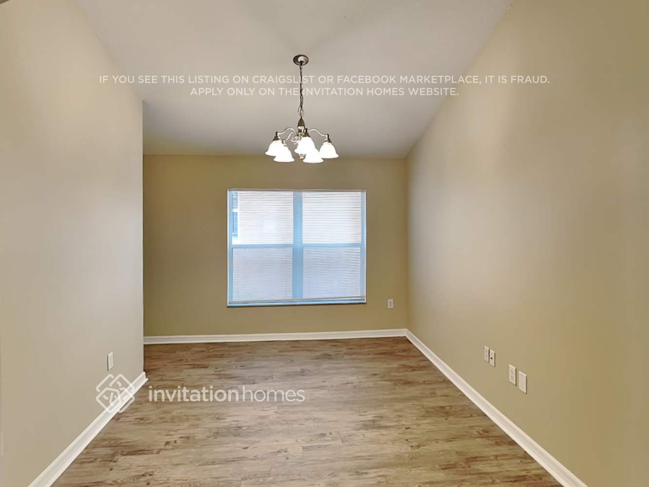 Building Photo - 8013 Alamosa Wood Ave