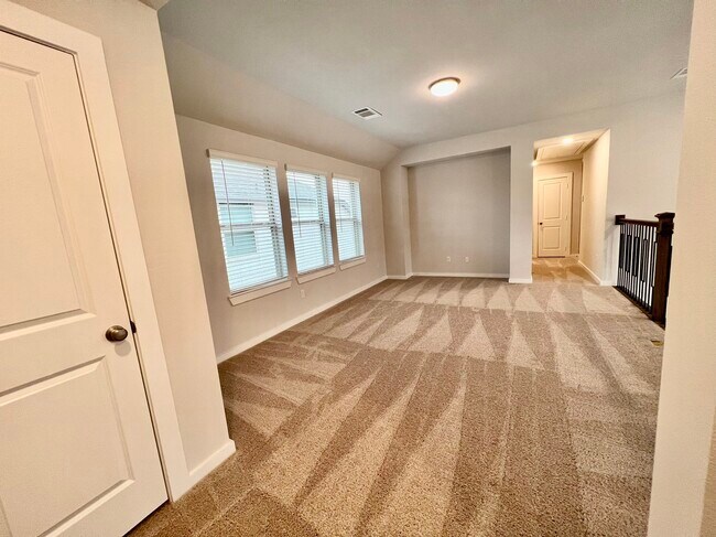 Building Photo - 18426 Palmetto Vw Dr