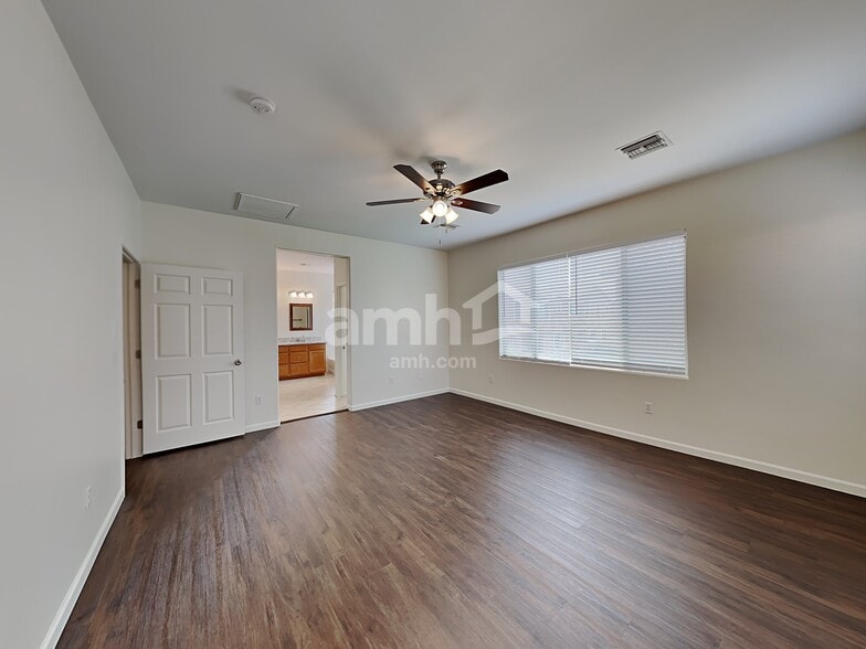 Building Photo - 13882 S Camino Nudo