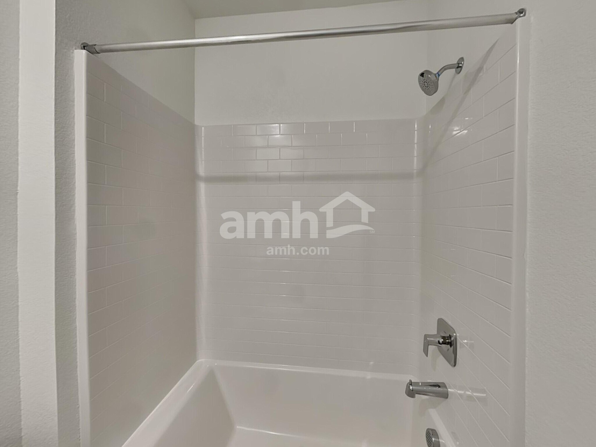 Building Photo - 6449 Marthas Vineyard Ave