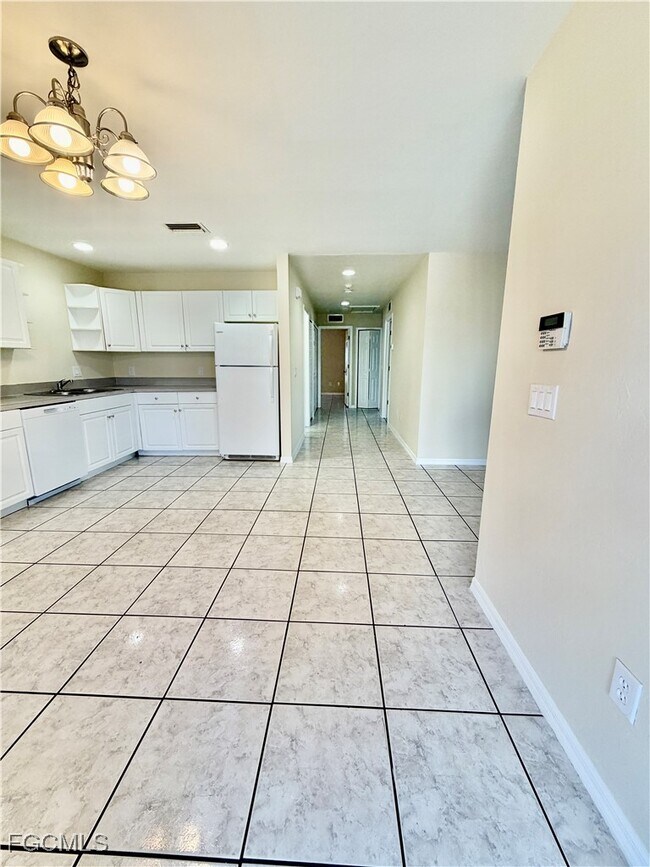 Building Photo - 4739 28th St SW