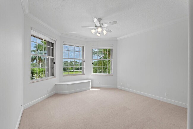 Building Photo - 3250 Palm Beach Point Blvd