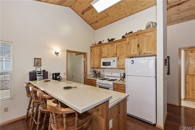 Building Photo - 1165 Saturn Way