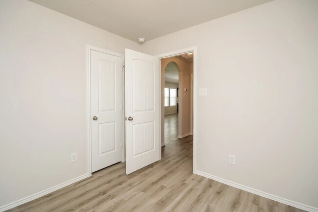 Building Photo - 3567 Bartolo Brush Ct