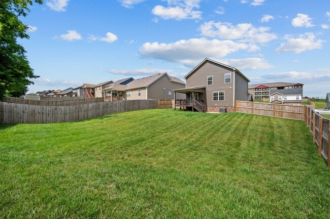 Building Photo - Beautiful Open-Concept Home with Covered Deck & Huge Backyard
