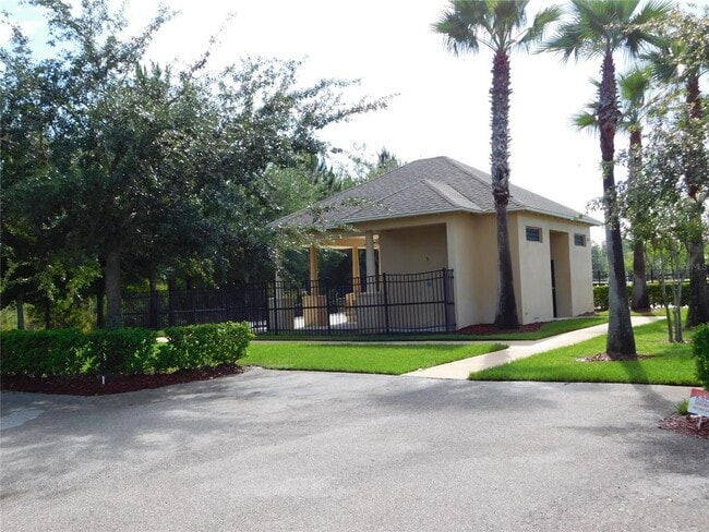 Building Photo - 2981 Tomorrow Dr