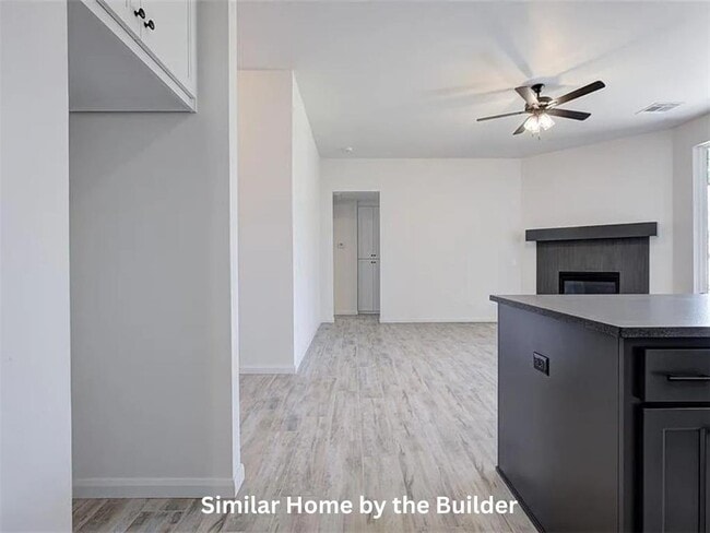 Building Photo - 2004 W Flintlock Wy