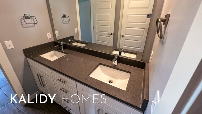 Building Photo - 102 Olde Ml Rd