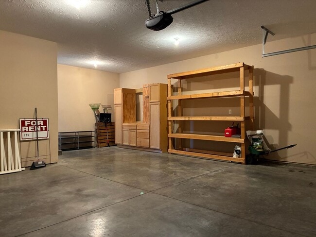 Building Photo - **ELIZABETHTOWN INDEPENDENT SCHOOL DISTRICT**