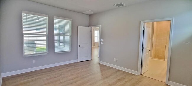 Building Photo - 28564 Sweet Persimmon Dr