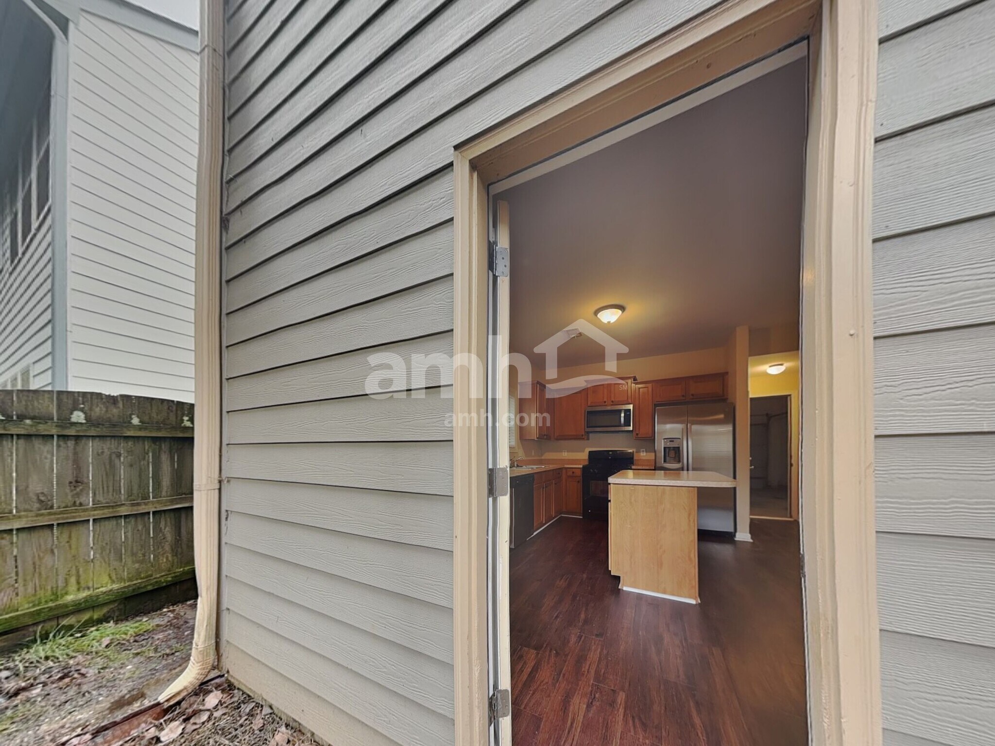 Building Photo - 243 Ascott Ln