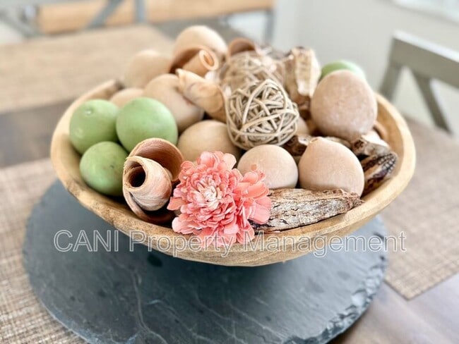 Building Photo - 3047 S Atlantic Ave