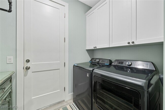 Building Photo - 4657 Key Largo Ln
