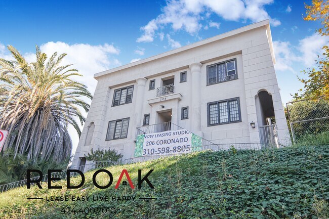 Building Photo - 206 S Coronado St