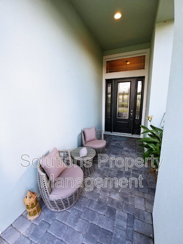 Building Photo - 918 Casa Dolce Casa Cir