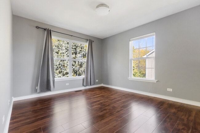 Building Photo - 2260 Hudson Cir