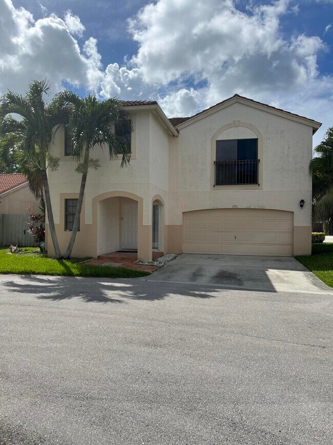 Building Photo - 1731 Shoreside Cir