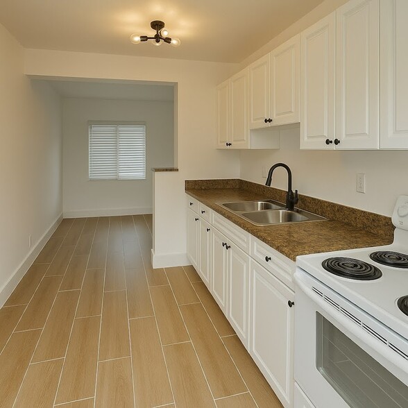 Building Photo - 1600 Center St