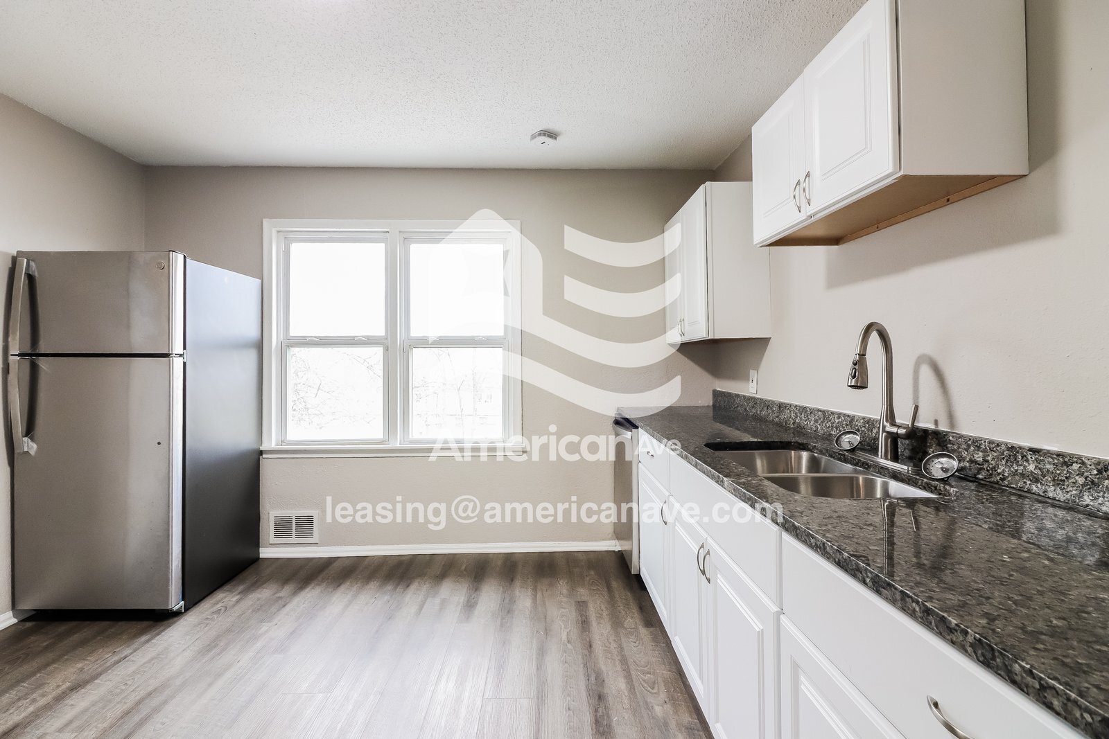 Building Photo - 7025 Monroe Ave