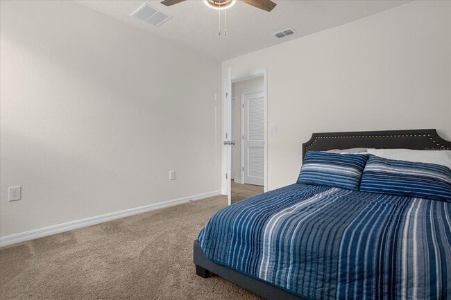 Building Photo - 2498 Empress Dr