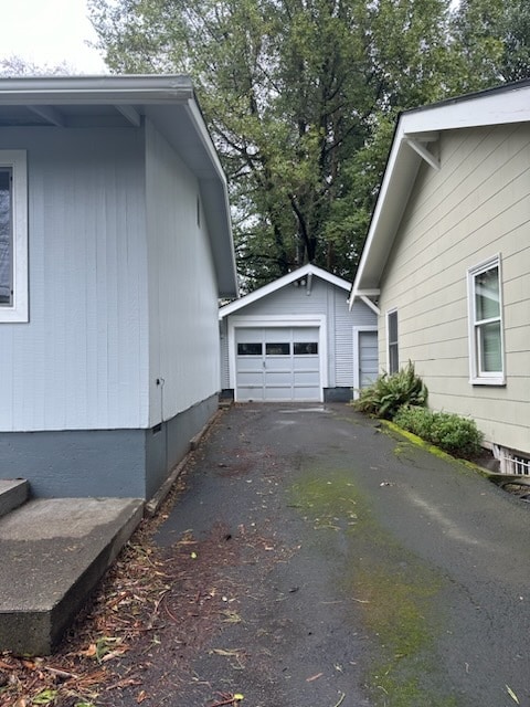 Building Photo - 7522 SW 33rd Ave