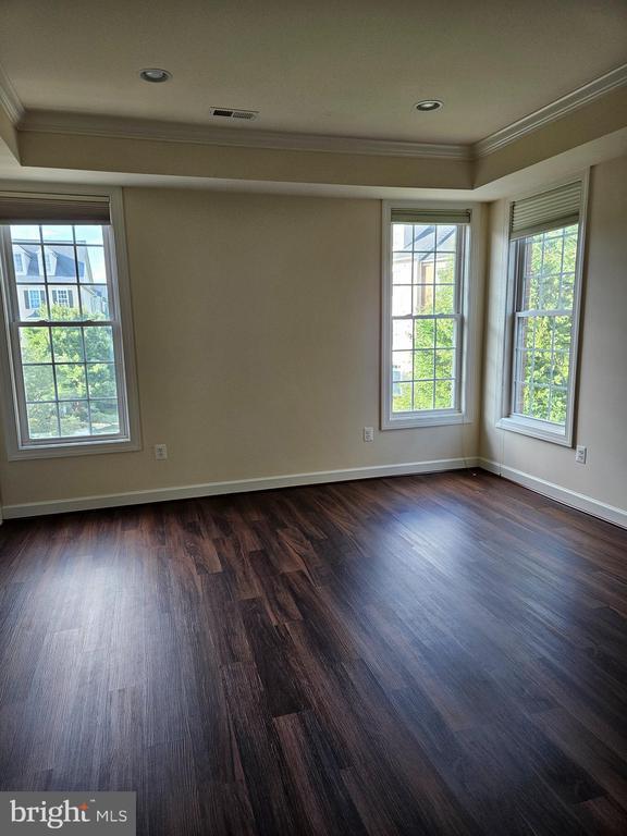 Building Photo - 603 Eden Pl