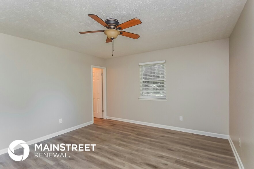 Building Photo - 5967 Dart Dr