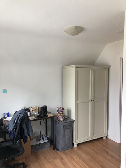 Building Photo - 1388 Page St