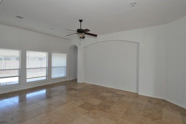 Building Photo - Beautiful Home In Hutto ISD