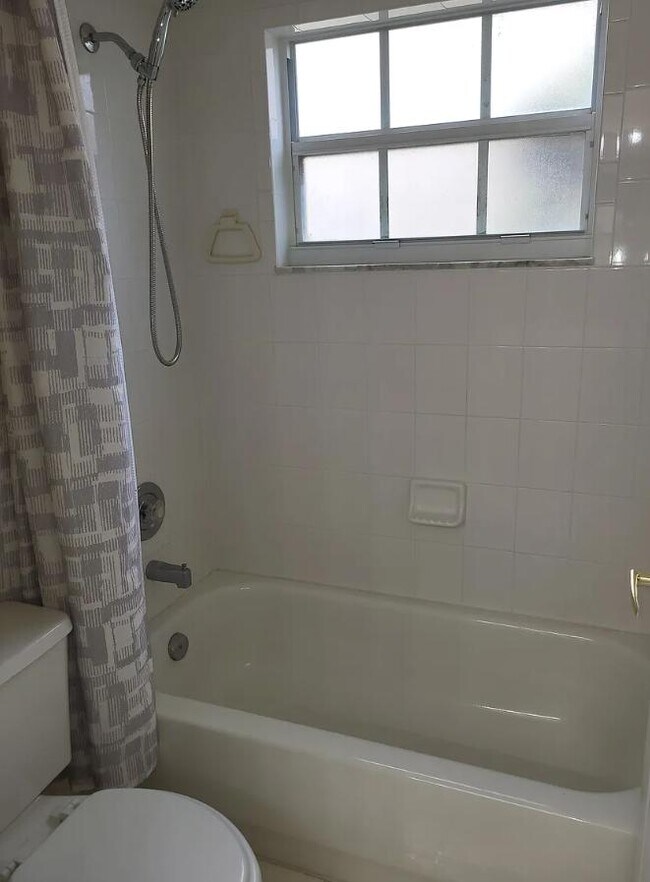 Building Photo - 7748 Burnet Ln