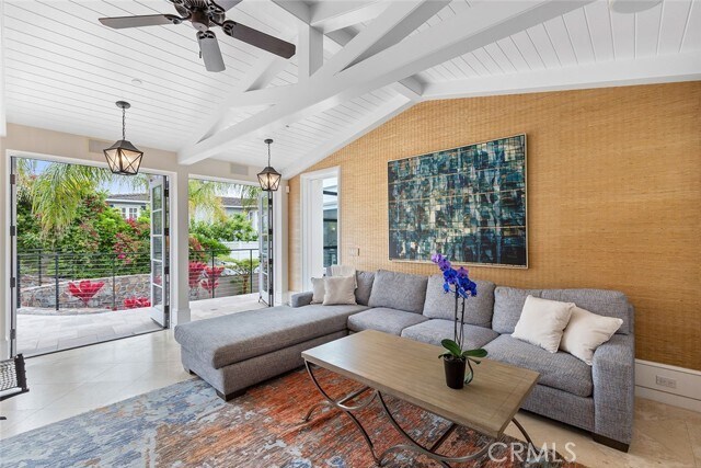 Building Photo - 322 Emerald Bay