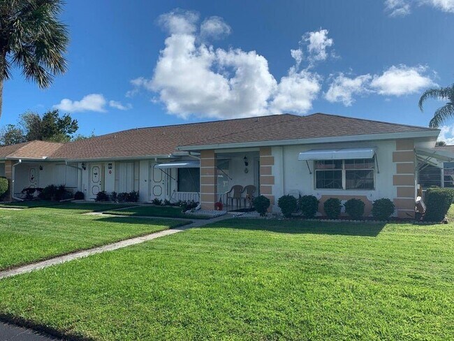 Building Photo - 829 Timberview Dr