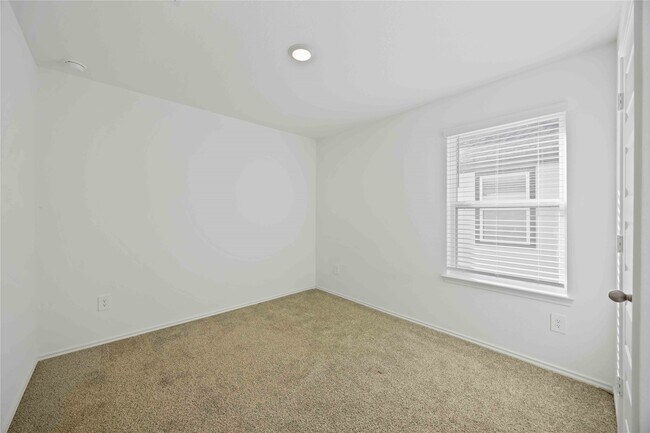 Building Photo - 3719 Lanercost Ln