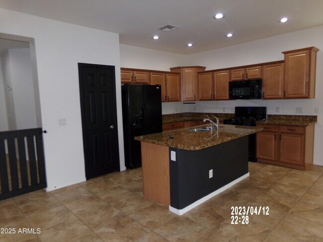 Building Photo - 508 Glenshire Ln