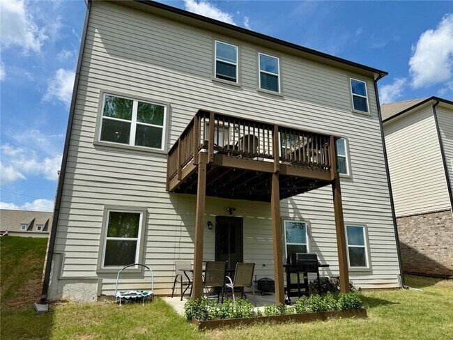 Building Photo - 5575 Coltman Dr
