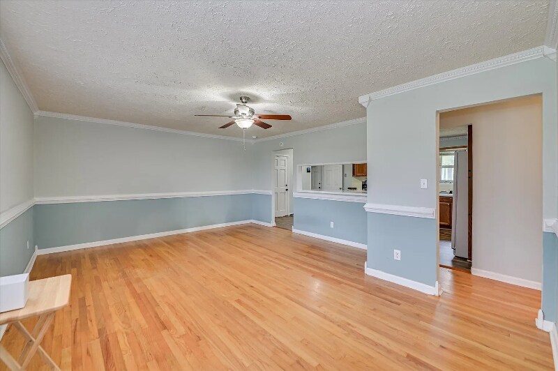 Building Photo - 103 Adams Ln