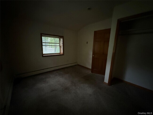 Building Photo - 7 Tanglewood Park Dr