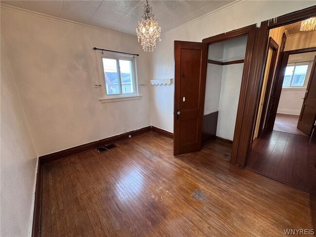 Building Photo - 102 Francis Ave